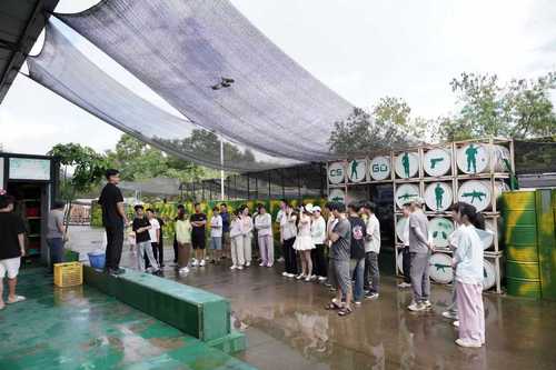 Latest company news about QICAI Jewelry объединяет наши усилия и создает блеск вместе.